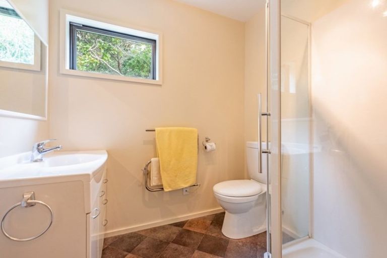 Photo of property in 107 Poplar Avenue, Raumati South, Paraparaumu, 5032