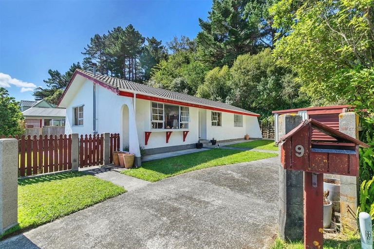 Photo of property in 9 Bobstay Lane, Whitby, Porirua, 5024