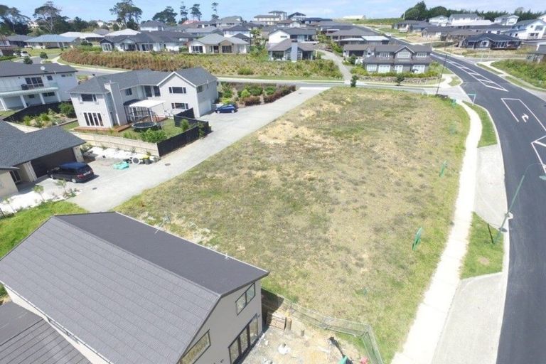 Photo of property in 79 Pinecrest Drive, Gulf Harbour, Whangaparaoa, 0930