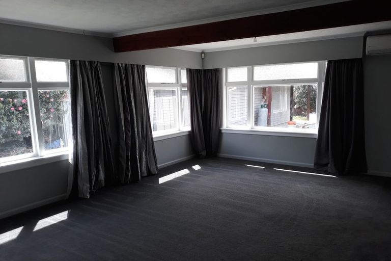 Photo of property in 76 Sylvan Street, Hillmorton, Christchurch, 8024