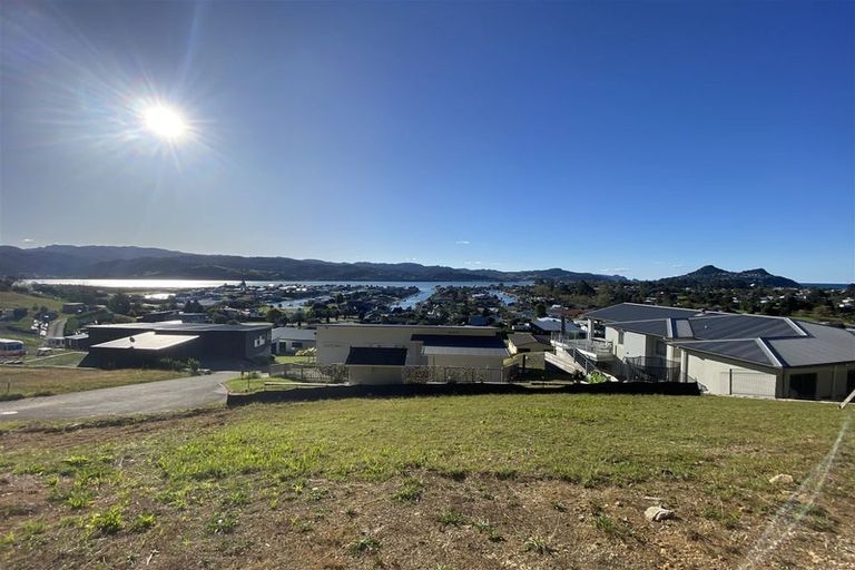 Photo of property in 32 Panorama Parade, Pauanui, Hikuai, 3579