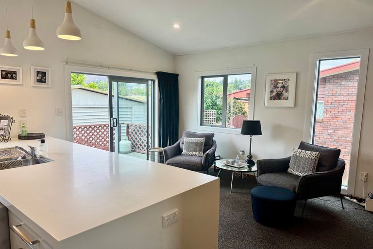 Photo of property in 5 Shannon Street, Alexandra, 9320