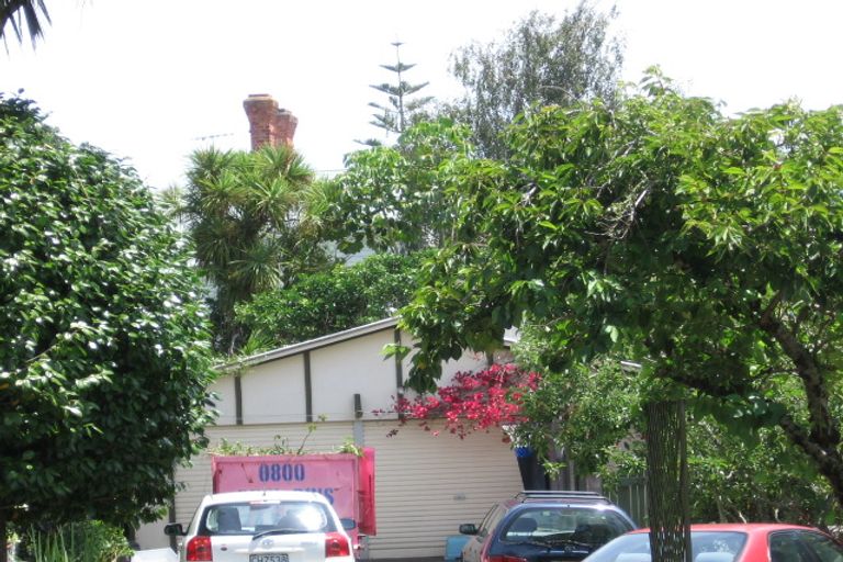 Photo of property in 23 Kitenui Avenue, Mount Albert, Auckland, 1025