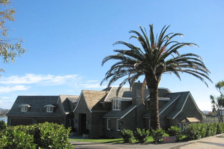 Photo of property in 26 Acmena Lane, Pakuranga, Auckland, 2010