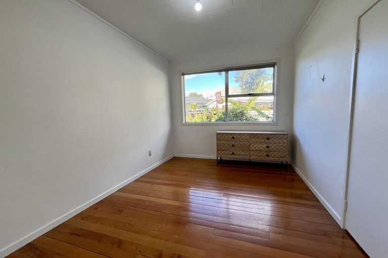Photo of property in 36 Reelick Avenue, Pakuranga Heights, Auckland, 2010