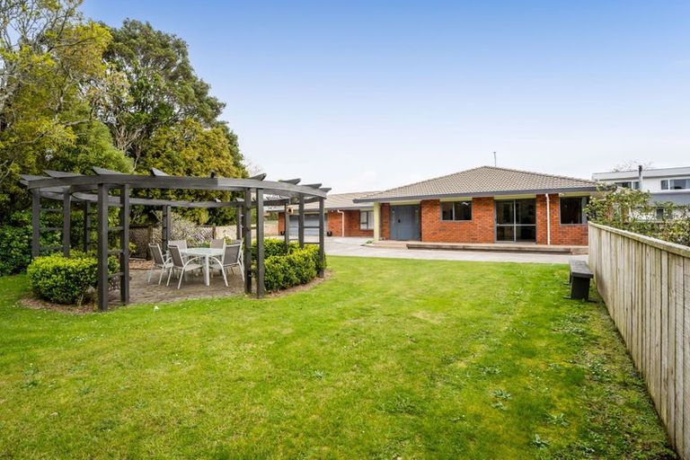 Photo of property in 65 Rata Street, Inglewood, 4330