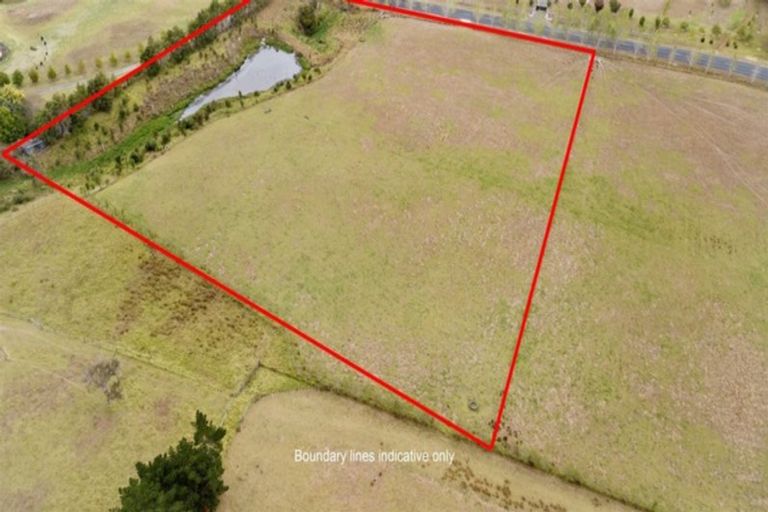 Photo of property in 44 Three Oaks Drive, Dairy Flat, Albany, 0794