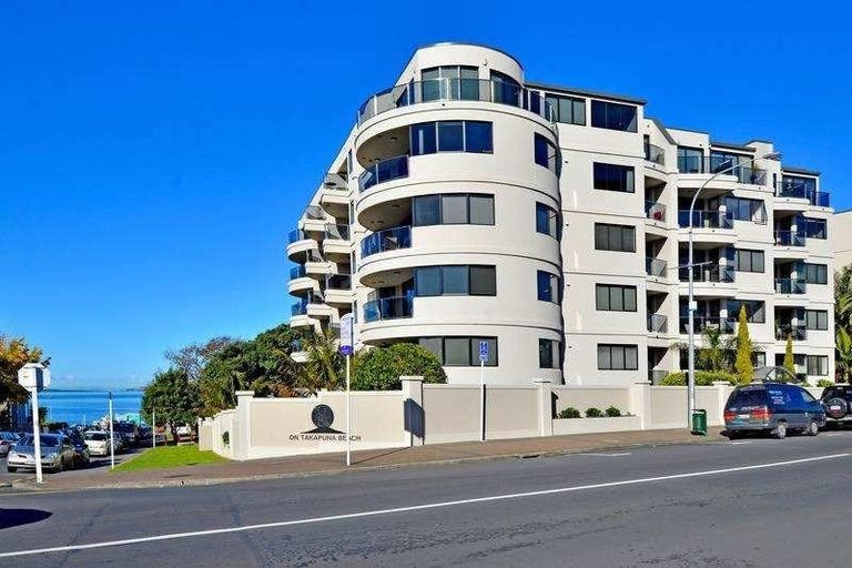 Photo of property in 3f/175 Hurstmere Road, Takapuna, Auckland, 0622