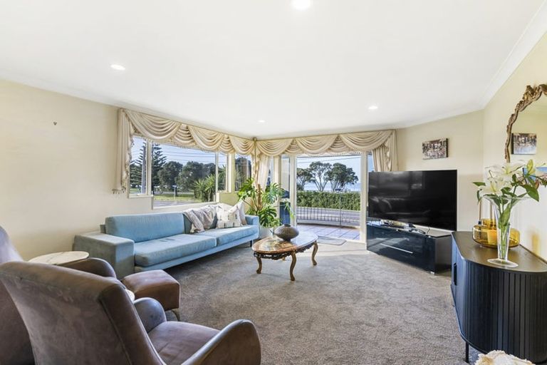 Photo of property in 222 Hibiscus Coast Highway, Orewa, 0931