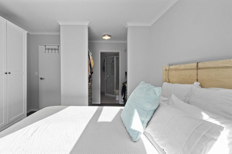 Photo of property in 35c Forsyth Street, St Andrews, Hamilton, 3200