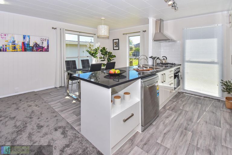 Photo of property in 4 Agar Place, Favona, Auckland, 2024