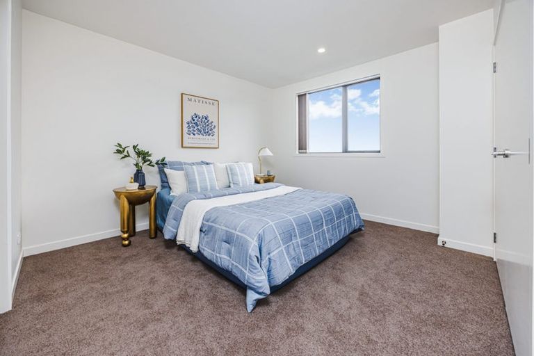 Photo of property in 16 Salvia Lane, Totara Park, Auckland, 2019