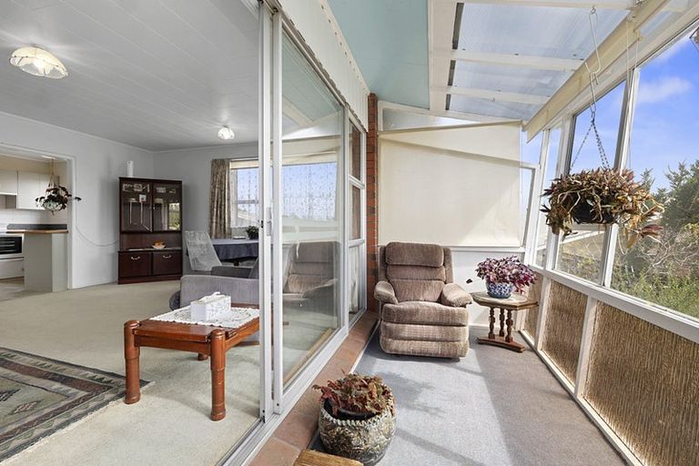 Photo of property in 2/3 Bideford Street, Brooklands, New Plymouth, 4310