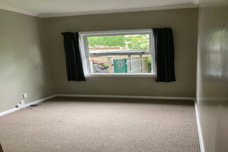 Photo of property in 12 Montgomery Terrace, Hokowhitu, Palmerston North, 4410