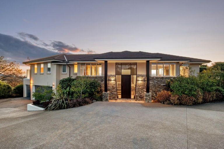 Photo of property in 6 Stonewall Place, Huntsbury, Christchurch, 8022