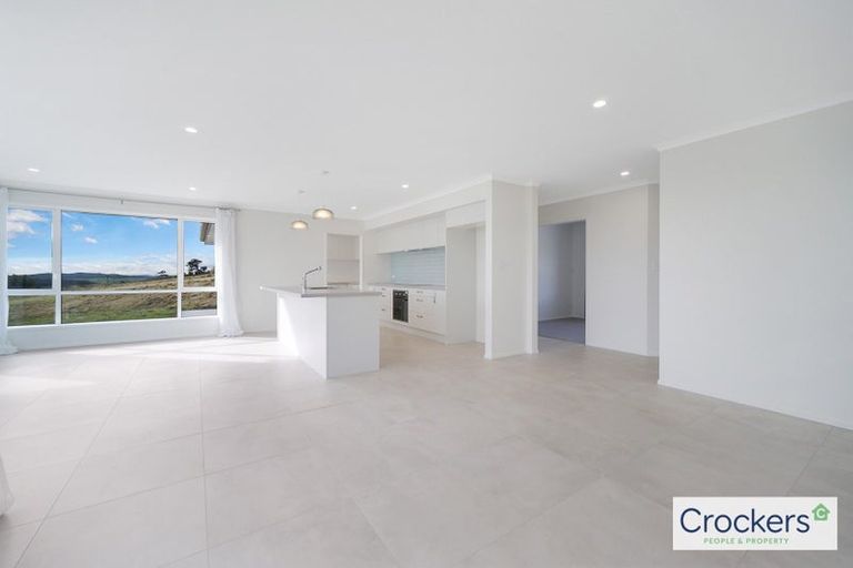 Photo of property in 1522a Old North Road, Helensville, 0875