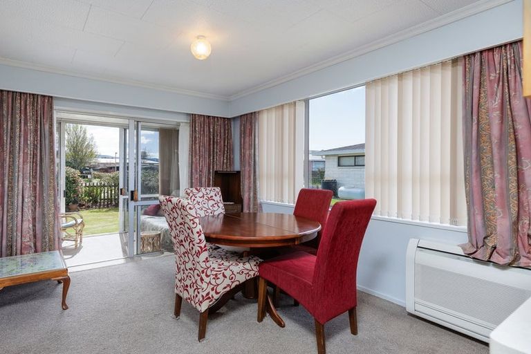 Photo of property in 142 Queen Street, Waimate, 7924