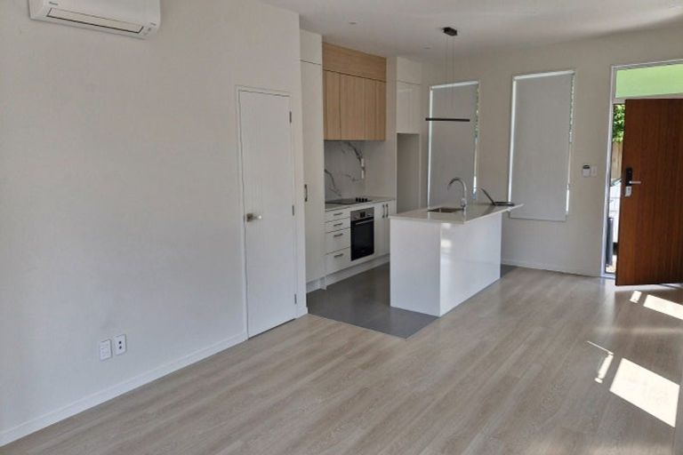 Photo of property in 33 Whautapu Court, Avondale, 1026