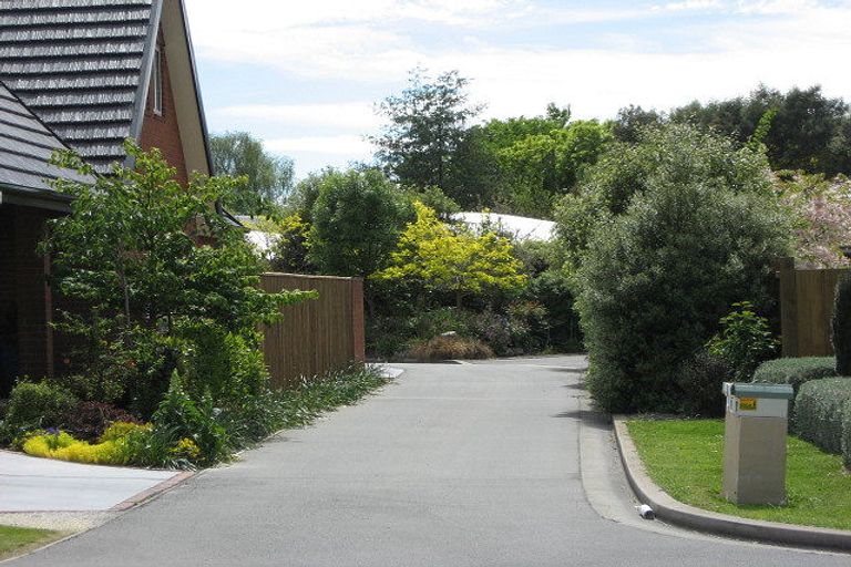 Photo of property in 22 Milesbrook Close, Rangiora, 7400
