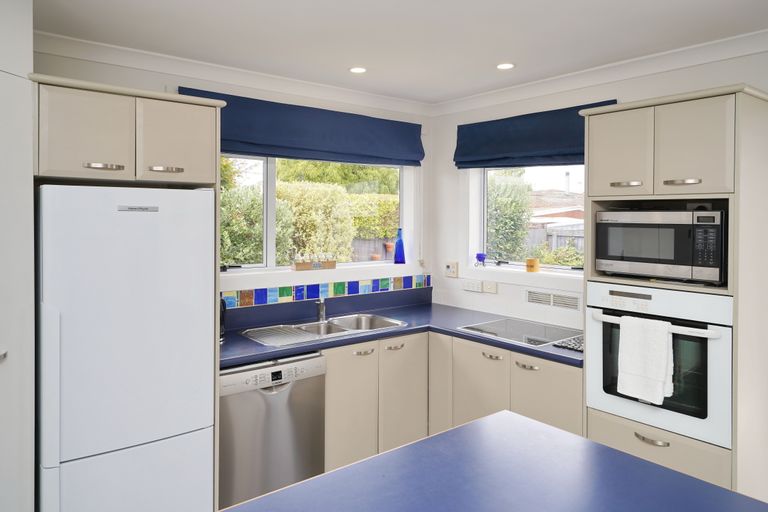 Photo of property in 133 Kendal Avenue, Burnside, Christchurch, 8053