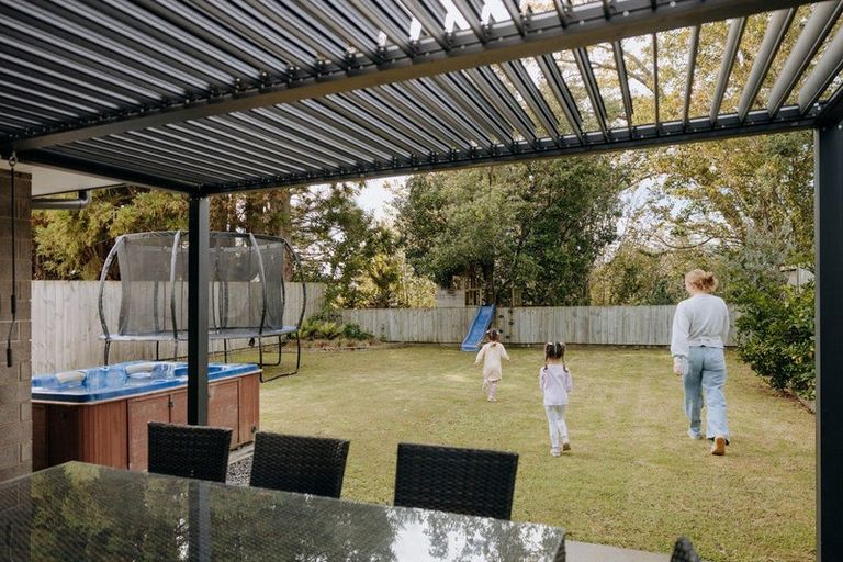 Photo of property in 15 Clover Lane, Pyes Pa, Tauranga, 3112