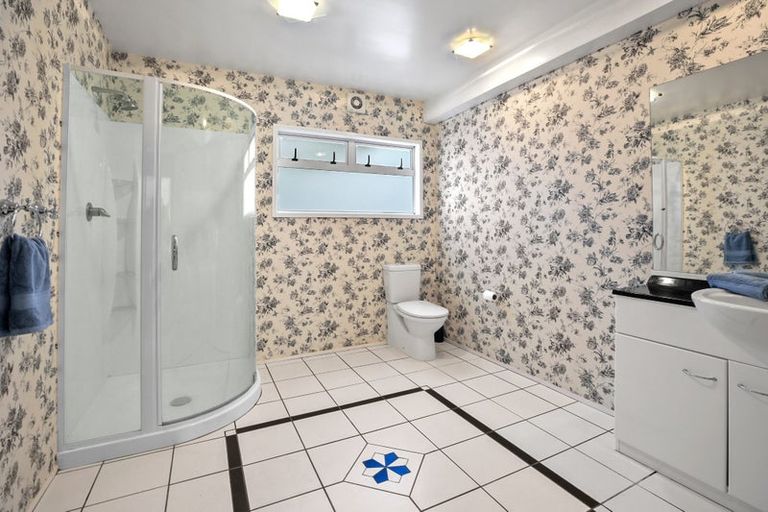 Photo of property in 35 Otuturu Crescent, Ruamahunga, Thames, 3575