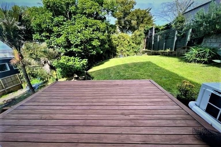 Photo of property in 61a Francis Street, Hauraki, Auckland, 0622