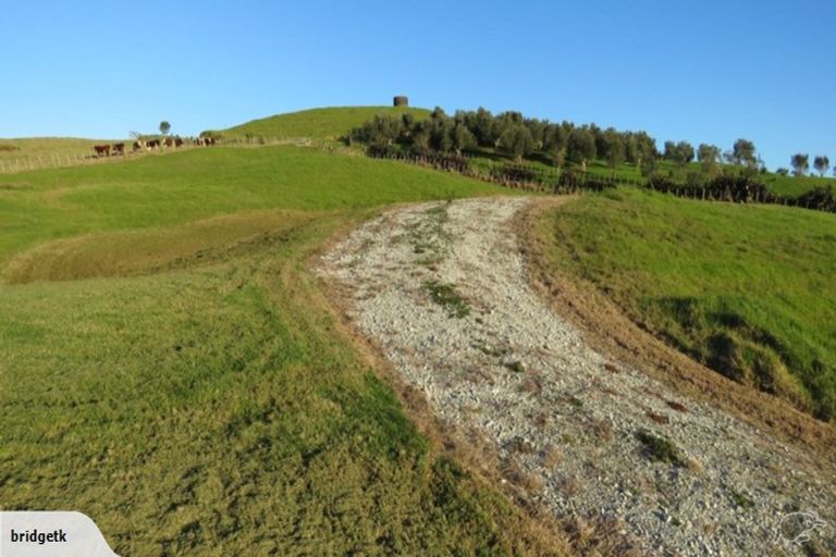 Photo of property in 289 Heatley Road, Whakapirau, 0583