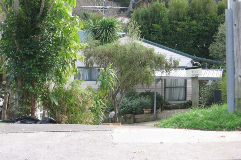 Photo of property in 2/19 O'halloran Road, Howick, Auckland, 2014
