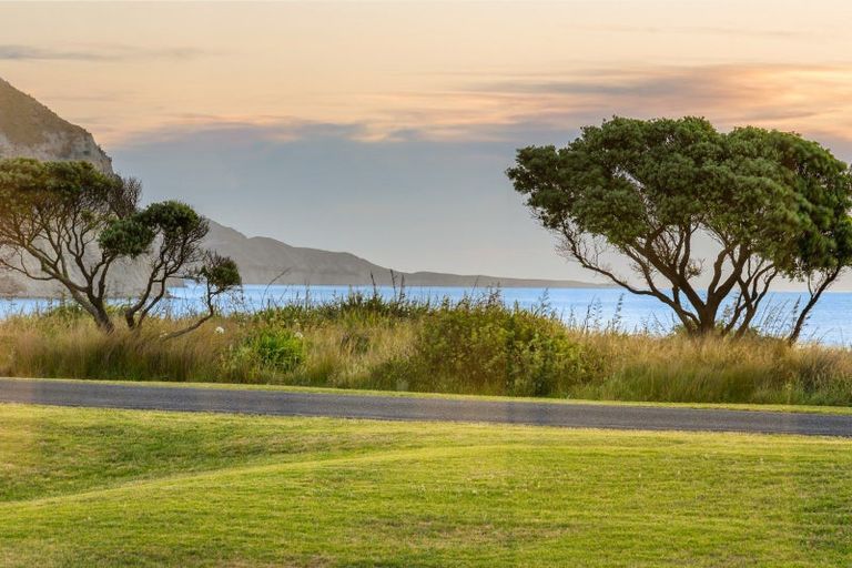 Photo of property in 401 Ormond Drive, Mahia, Nuhaka, 4198