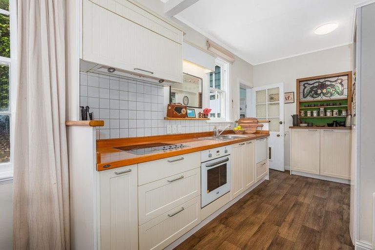 Photo of property in Glendaruel, 316 Karori Road, Karori, Wellington, 6012