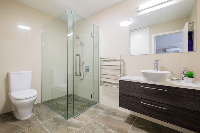 Photo of property in 30 Rewa Rewa Lane, Orewa, 0931