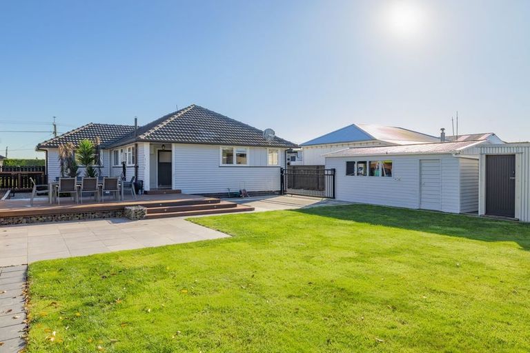 Photo of property in 103 Springs Road, Hornby, Christchurch, 8042