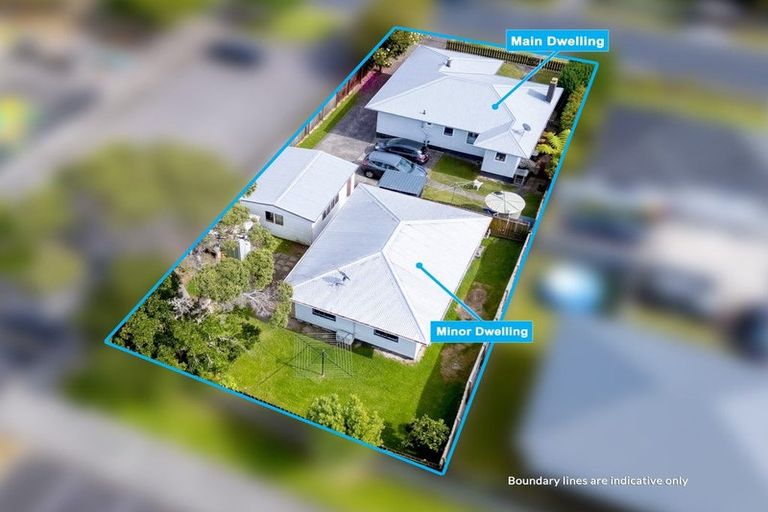 Photo of property in 50 Barrys Road, Glendene, Auckland, 0602