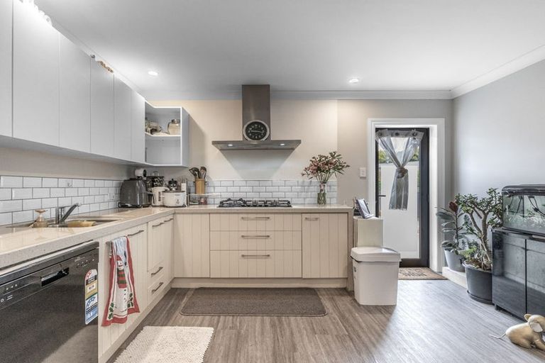 Photo of property in 15 Paisley Street, Kew, Invercargill, 9812