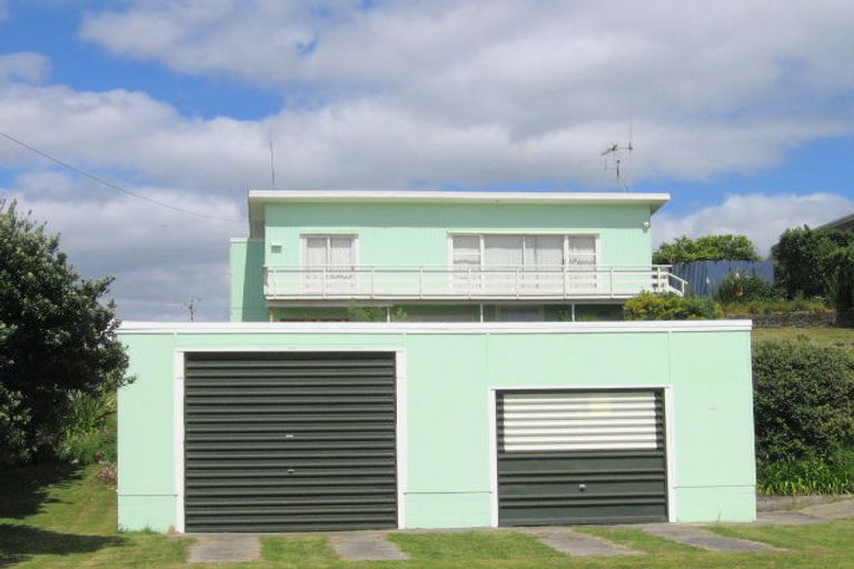 Photo of property in 222 Seaforth Road, Waihi Beach, 3611