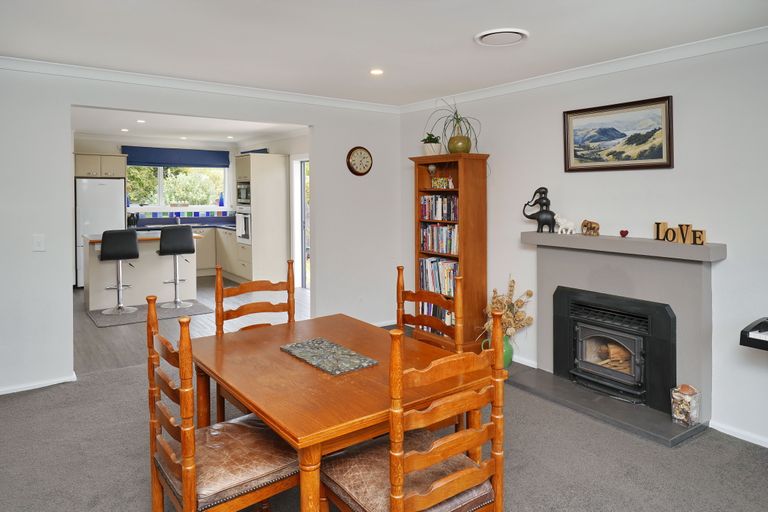 Photo of property in 133 Kendal Avenue, Burnside, Christchurch, 8053