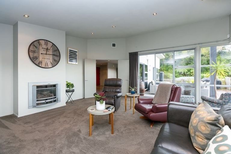 Photo of property in 11 Cherry Lane, Hurdon, New Plymouth, 4310