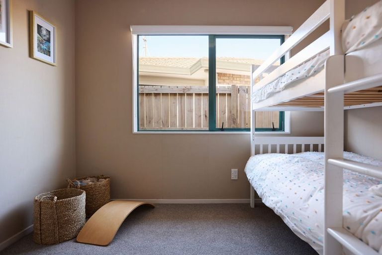 Photo of property in 93 Romana Crescent, Papamoa Beach, Papamoa, 3118