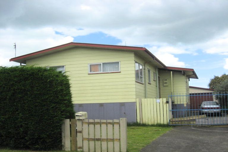 Photo of property in 8 Sealord Place, Manurewa, Auckland, 2102