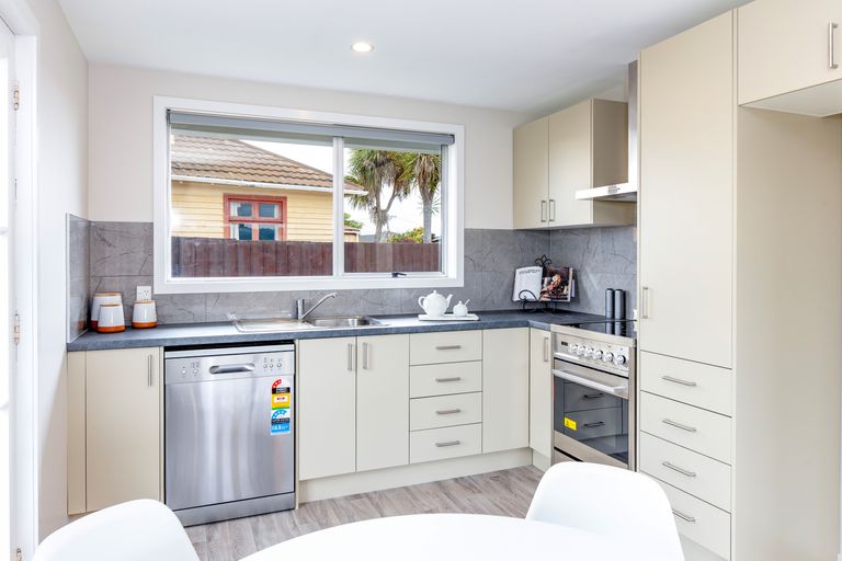 Photo of property in 1/18 Hardy Street, New Brighton, Christchurch, 8061