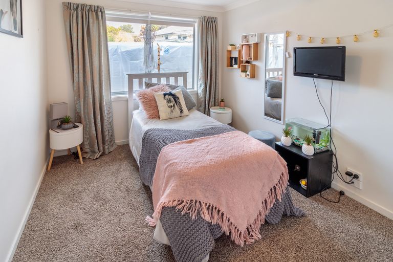 Photo of property in 6f Main Road, Fairfield, Dunedin, 9018