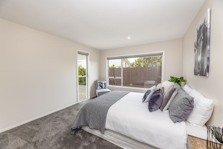 Photo of property in 1/18 Hardy Street, New Brighton, Christchurch, 8061