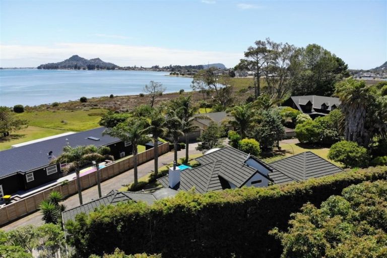 Photo of property in 98 Tangiteroria Lane, Pauanui, Hikuai, 3579