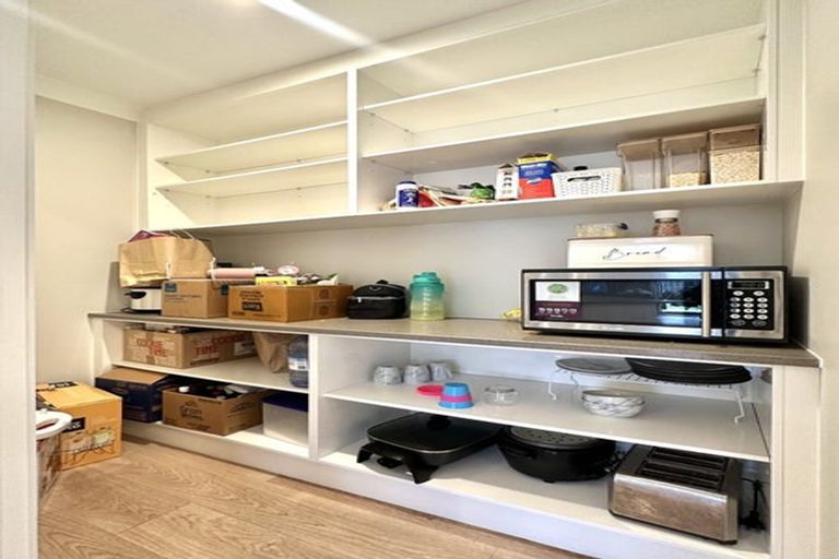 Photo of property in 23 Hopkirk Avenue, Wallaceville, Upper Hutt, 5018