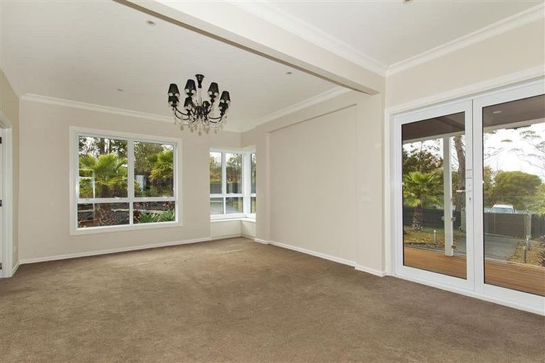 Photo of property in 220 Gills Road, Albany Heights, Auckland, 0632