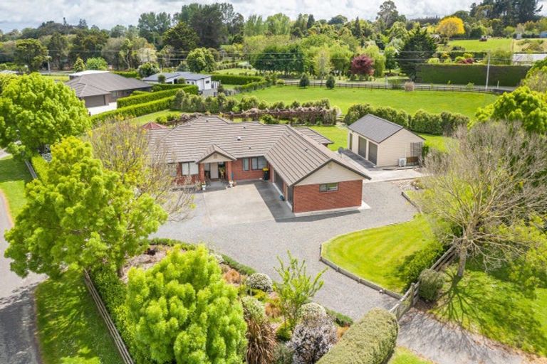 Photo of property in 2 Ivy Lane, Ohau, Levin, 5570