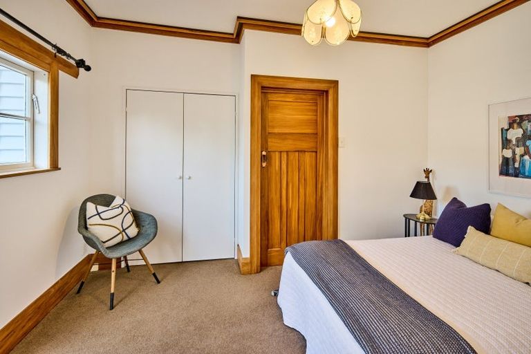 Photo of property in 1/62 Totara Crescent, Woburn, Lower Hutt, 5011