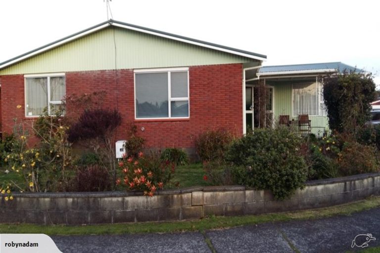 Photo of property in 9 Severn Place, Spotswood, New Plymouth, 4310