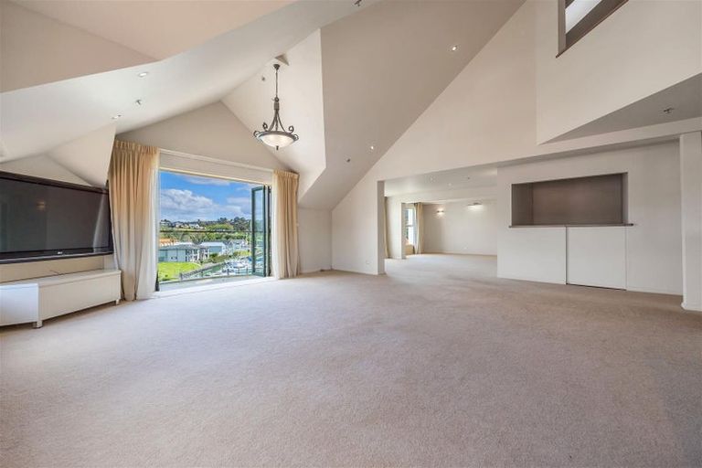 Photo of property in 68 Harbour Village Drive, Gulf Harbour, Whangaparaoa, 0930